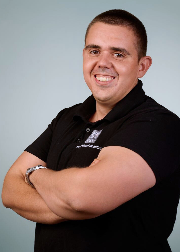 Asist. Univ. Dr. Sebastian Candrea